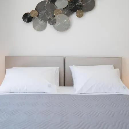 Ariadne Elegant Villa