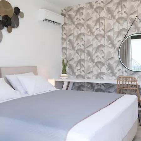 Ariadne Elegant Villa *