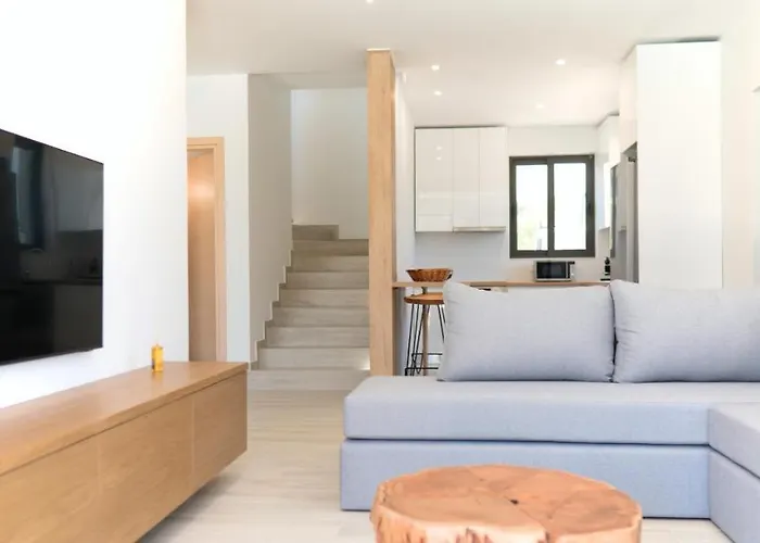 Ariadne Elegant Villa *