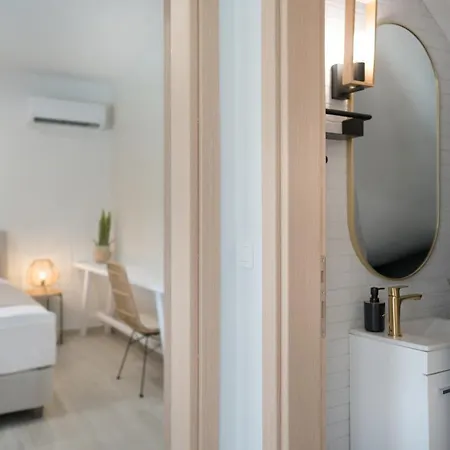 Ariadne Elegant Psarou (Zakynthos)