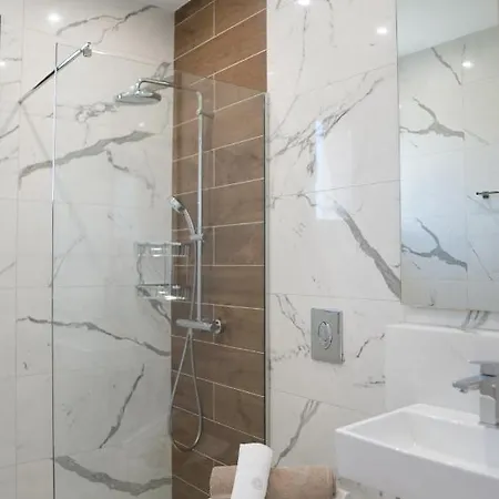 Ariadne Elegant * Psarou (Zakynthos)